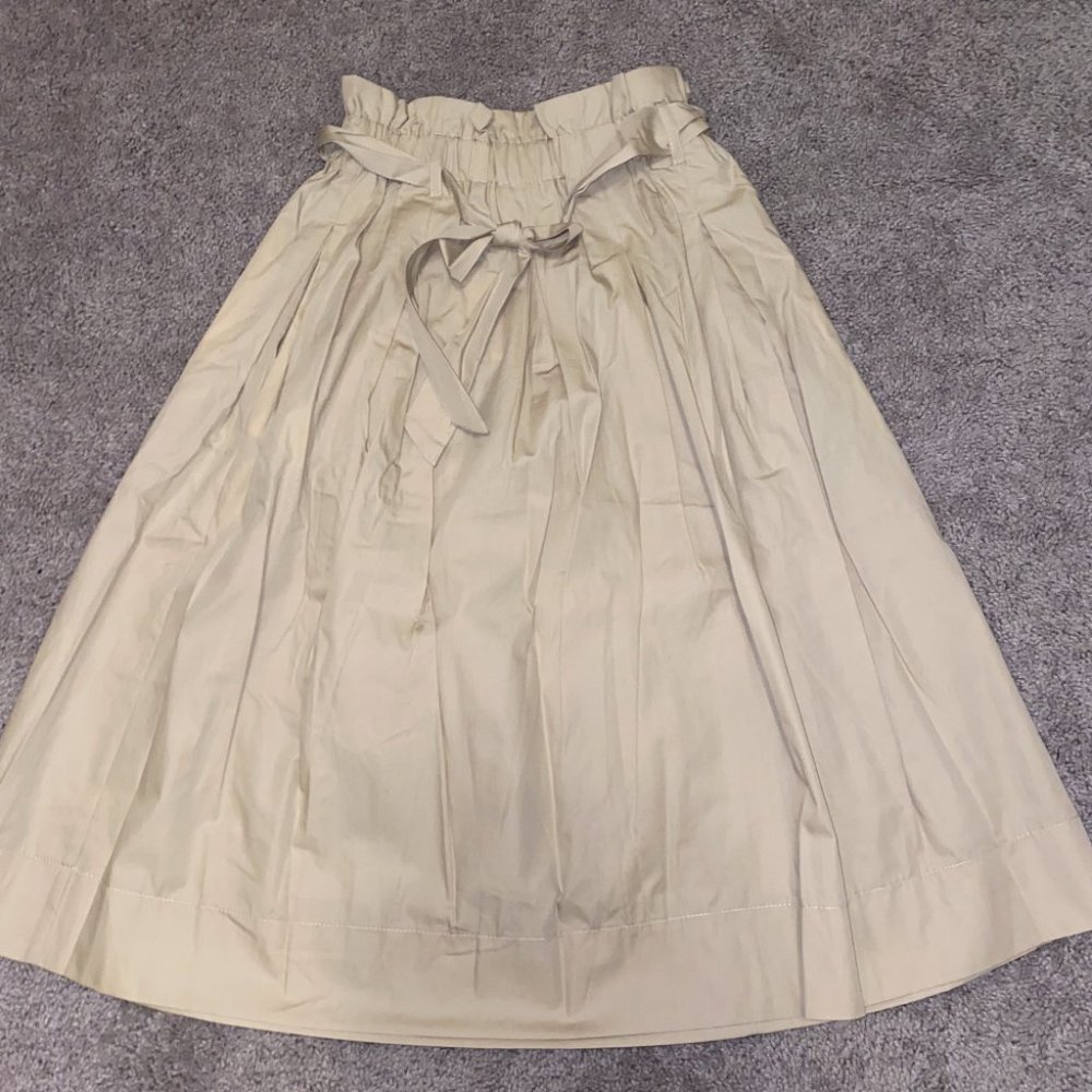 H&M Khaki Skirt